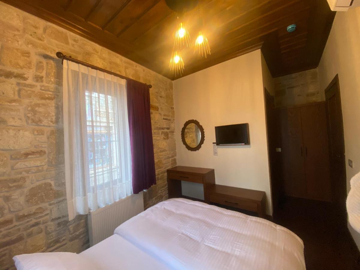Dionysos 1789 Boutique Hotel Foça Bagian luar foto