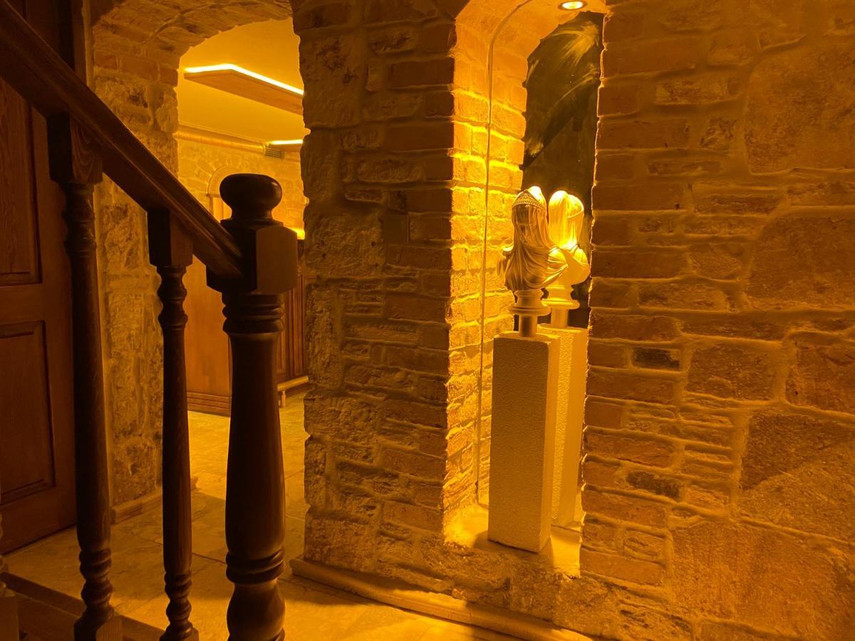 Dionysos 1789 Boutique Hotel Foça Bagian luar foto