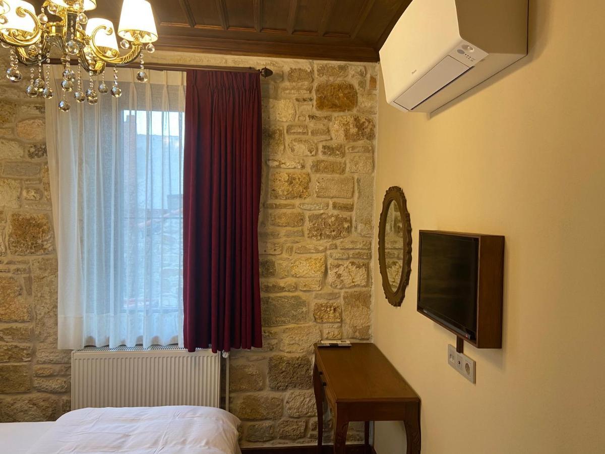 Dionysos 1789 Boutique Hotel Foça Bagian luar foto