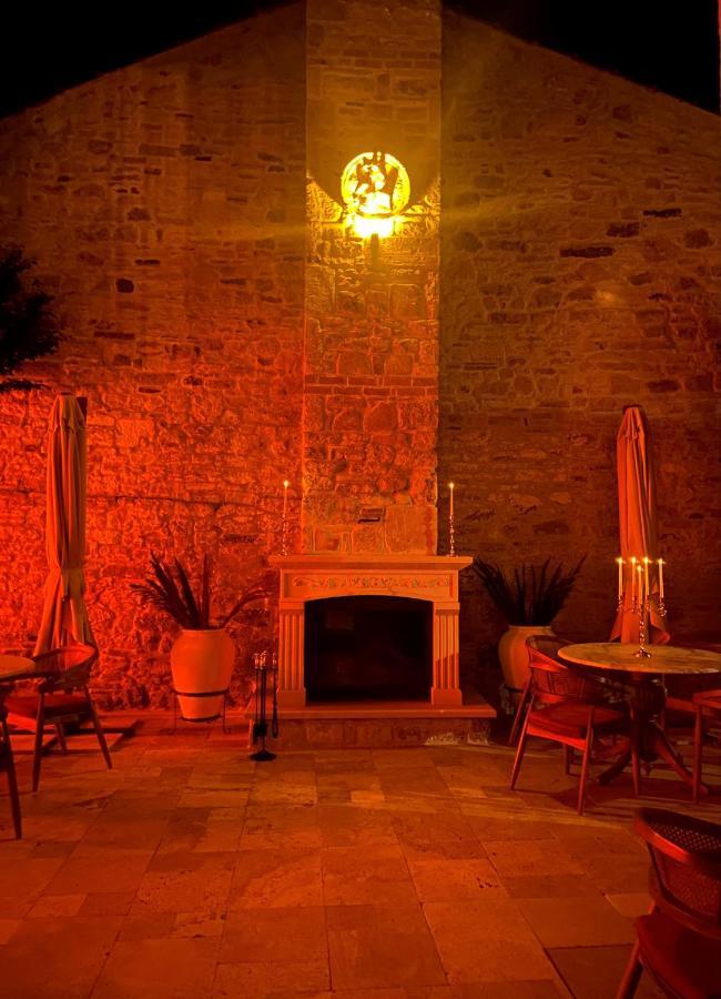 Dionysos 1789 Boutique Hotel Foça Bagian luar foto